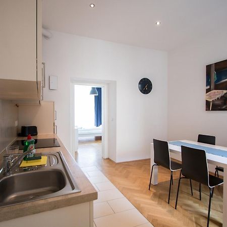 Porzellangarten Apartment I Contactless Check-In Vienna Luaran gambar